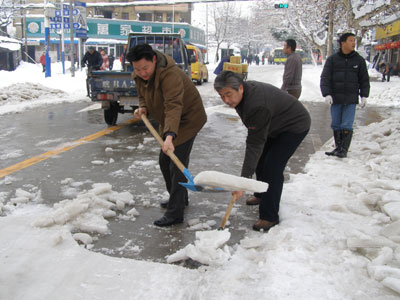大雪致永吉部分學(xué)校停課、校車停運