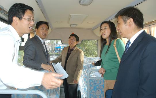 晉城市首批校車(chē)公開(kāi)招標(biāo)(圖)
