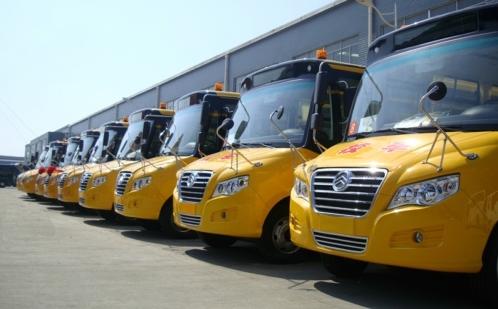 客車行業(yè)：2012增長(zhǎng)靠校車 2013年看公交和校車