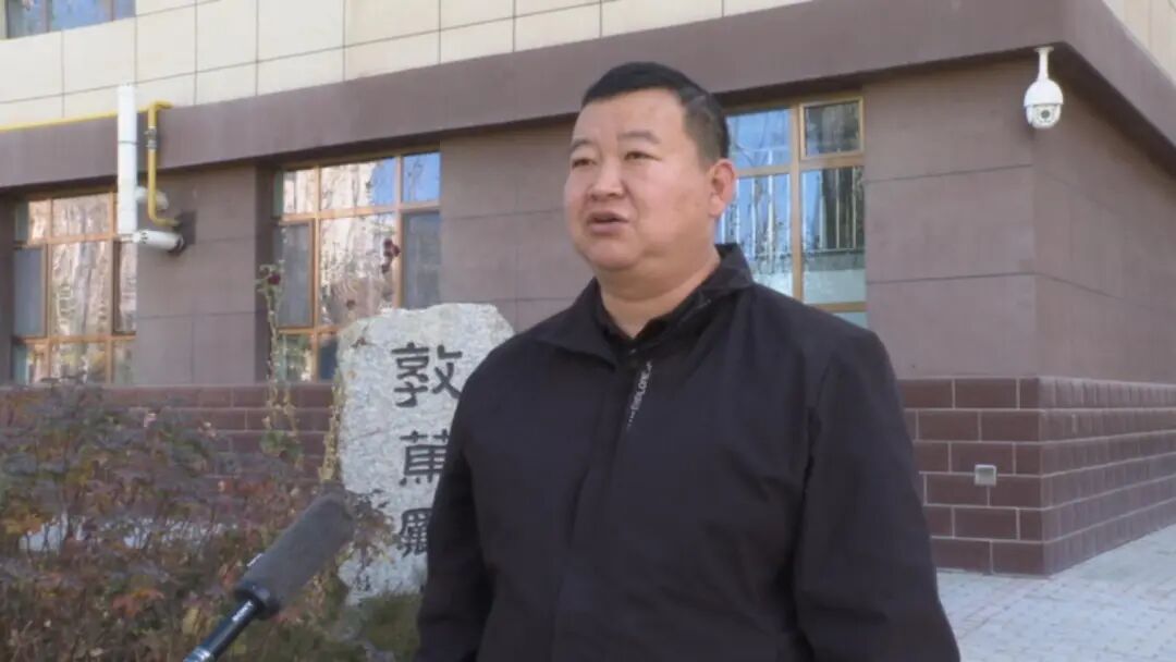 敦煌:校車擴容升級 教育惠民“加速” 敦煌:校車擴容升級 教育惠民“加速”