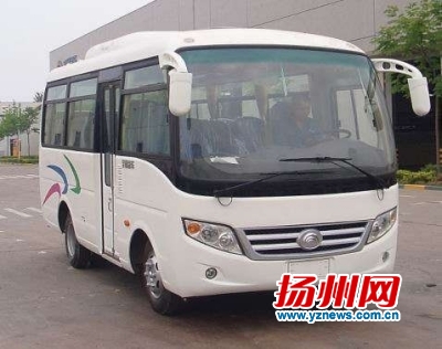 儀征20輛公交車“兼職”做校車 完全按校車內置