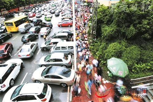 東華光明翰林3校試點“校車（包車）+公交”學(xué)生接送方案