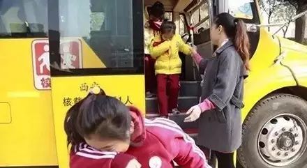 贛州家長(zhǎng)請(qǐng)留意！事關(guān)你家孩子每天乘坐的校車
