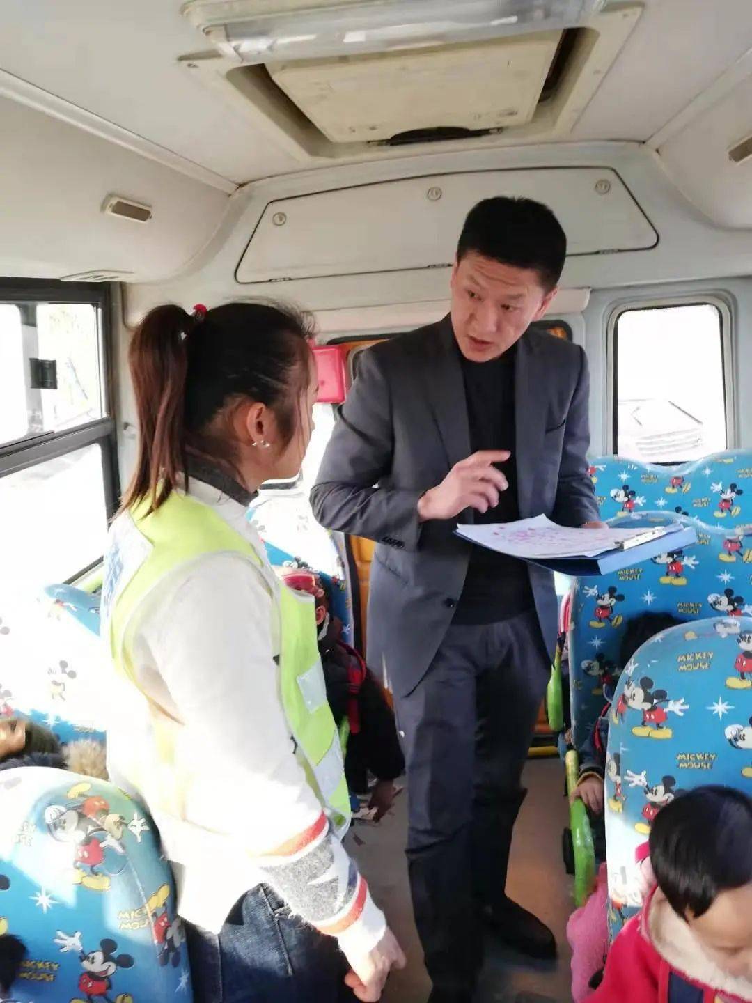 長沙：給校車上一把安全鎖！岳麓區全力護航學生上學路