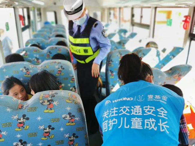 美麗鄉(xiāng)村行 | 關注交通安全 呵護兒童成長 保定公安交警攜手壹基金舉辦兒童交通安全公益行活動！