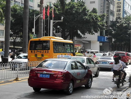 深圳一幼兒園校車逆行因“路不熟” 警方回應(yīng)