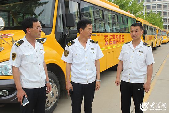 七年如一日 山東萊西交運(yùn)校車為高考保駕護(hù)航