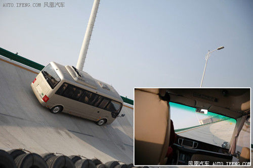 宇通E7純電動(dòng)客車體驗(yàn) 簡約而不簡單