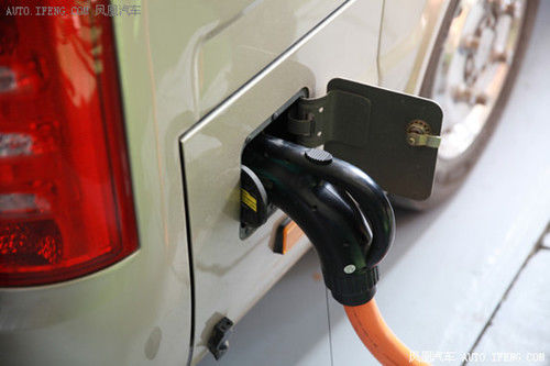 宇通E7純電動(dòng)客車體驗(yàn) 簡約而不簡單