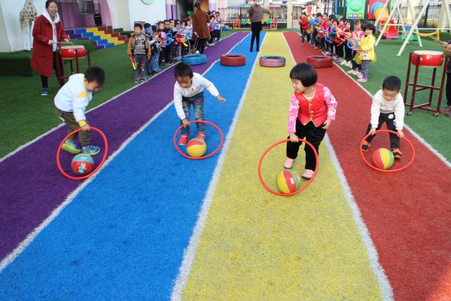 城固原公鎮希望幼兒園小型趣味運動會燃爆全場
